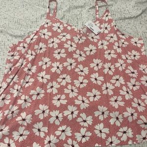 NWT FLORAL TANK TOP